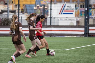 Bild 204 - wBJ FC St. Pauli - Walddoerfer SV : Ergebnis: 3:4